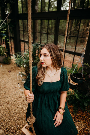 Senior-Carli-20
