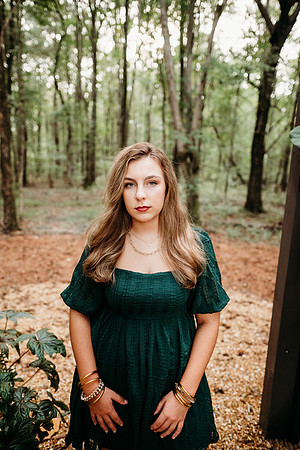 Senior-Carli-71
