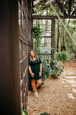 Senior-Carli-35