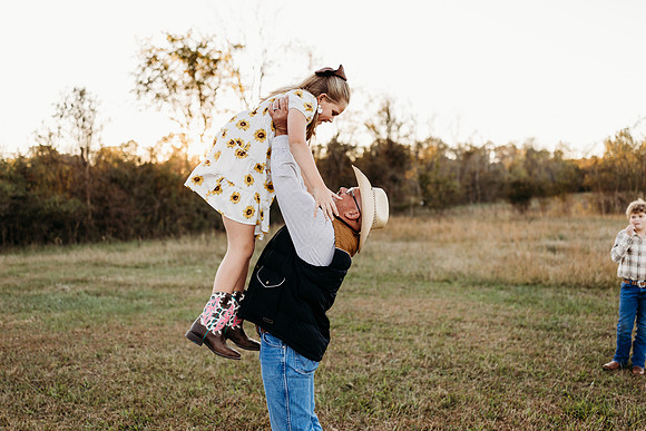 Harper and Hallie-838