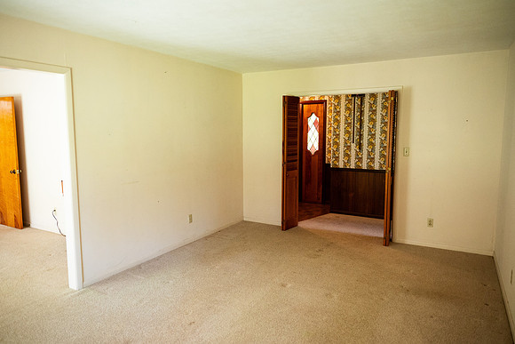 1600 Summit Dr-96