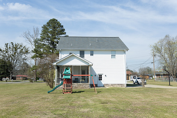 House for Lauren_-100