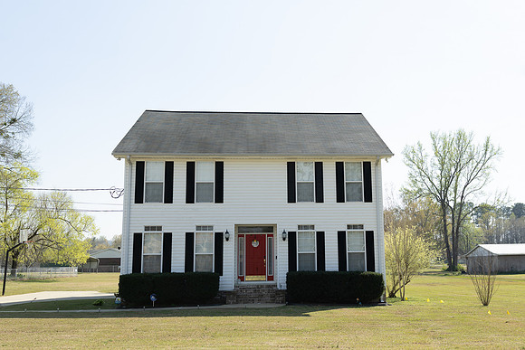 House for Lauren_-112